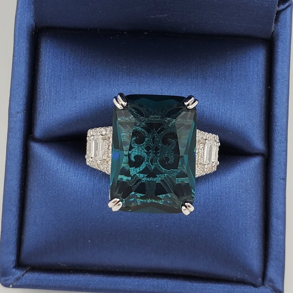15CTW+ Lab Blue Topaz High Quality Czs 925